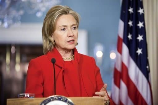 Clinton urge a no tolerar violencia tras muertes en Pakistán