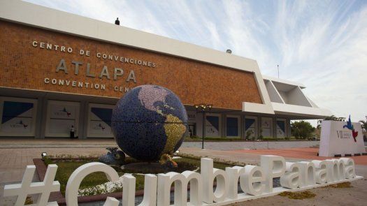 Obama y Castro hablan por teléfono antes de la Cumbre