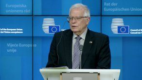 La UE adopta sanciones contra Putin y su canciller