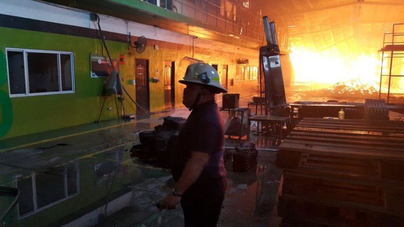 Incendio en la empresa Molpasa ubicada en Las Mañanitas fue controlado