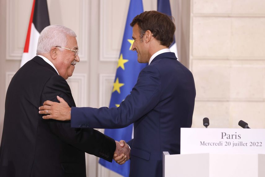 Mahmoud Abbas y Emmanuel Macron