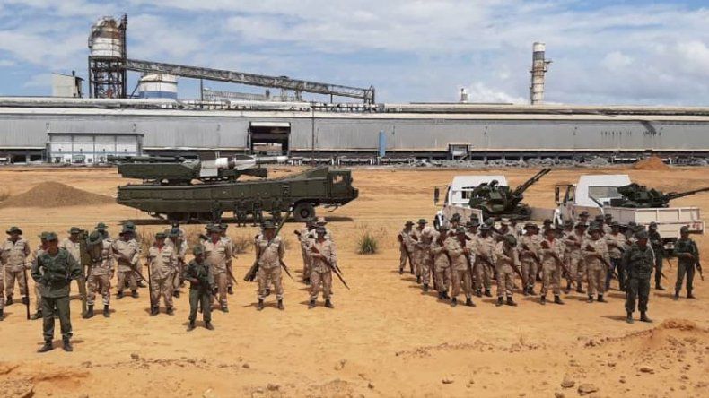 Venezuela realiza ejercicios militares en las ciudades