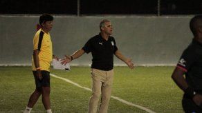 Cae el primer DT del Clausura 2019: Carlos Pérez Porras no seguirá en Costa del Este