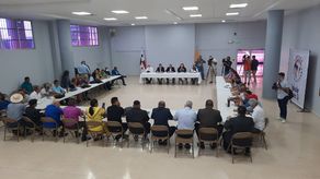 Reunión sostenida en el Arzobispado de Panamá. Reunión sostenida en el Arzobispado de Panamá.