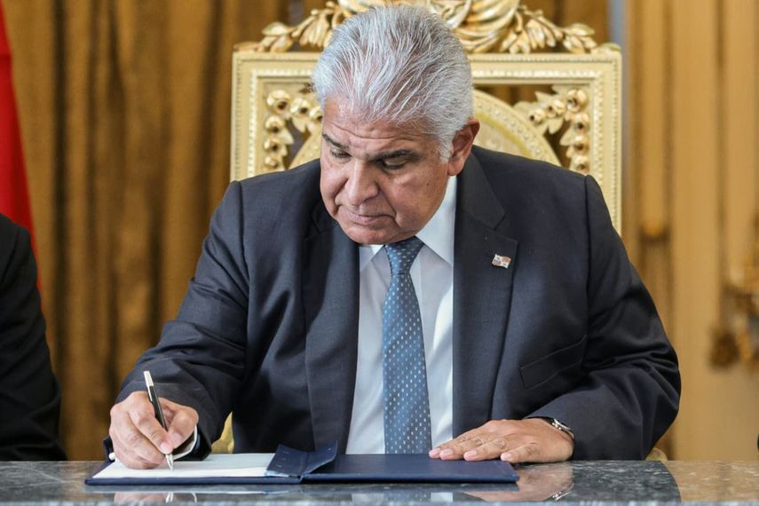 Presidente Mulino sanciona Ley que aprueba acuerdo económico con MERCOSUR.