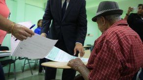 MEF organiza última entrega masiva de Cepadem para el mes de marzo