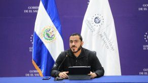 Francisco Alabi, ministro de Salud de El Salvador.