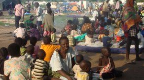 Alto el fuego en la capital sursudanesa; más de 36 mil desplazados
