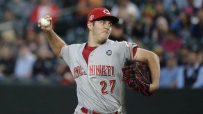 Dodgers presentan a Bauer