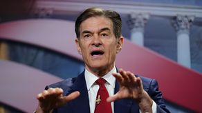 Esta dinámica es particularmente clara en Pensilvania, donde Trump apoyó a Oz, un cirujano cardíaco que es una personalidad televisiva como conductor del programa “The Dr. Oz Show”.