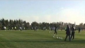 Nicolás Lodeiro está a un paso de ser titular en el debut de Uruguay