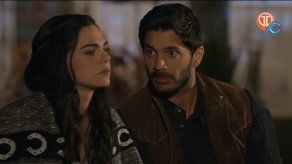 Fernanda junto a César