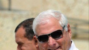 El 34 % de los panameños opina que Martinelli cumple con promesas