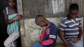 Inician en Mali estudio de vacuna contra el ébola