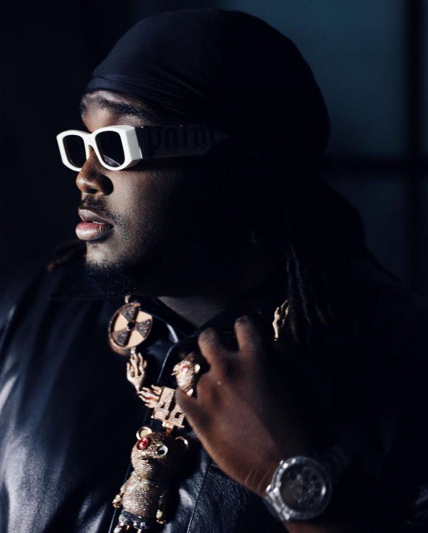 Sech está recibiendo terapia física.