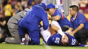 NFL: Jugador de los NY Giants sufrió fractura espeluznante