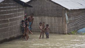 Inundaciones monzónicas causan 20 muertos en India