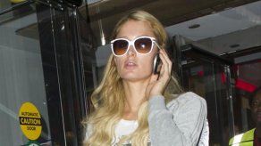 Paris Hilton aún conserva cien chándales de Juicy Couture y sigue usándolos