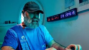 Rüdiger Koch rompe Récord Guinness tras vivir 120 días bajo el mar en Panamá