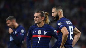 Qatar 2022: Griezmann y Benzema se divierten ante Finlandia