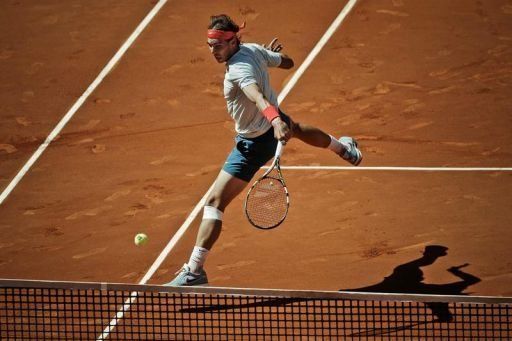 Nadal logra su tercer triunfo en Madrid e iguala con Federer