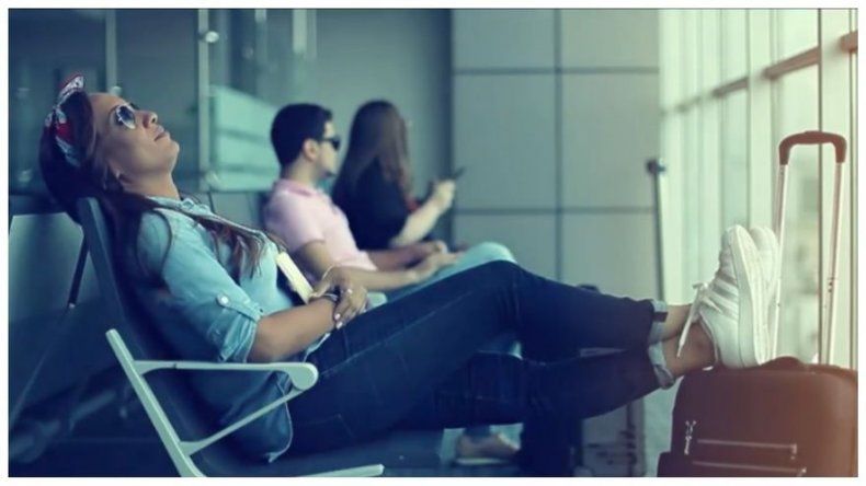 ¿Qué hacer cuando cancelan tu vuelo o tu aerolínea sobrevende los asientos?