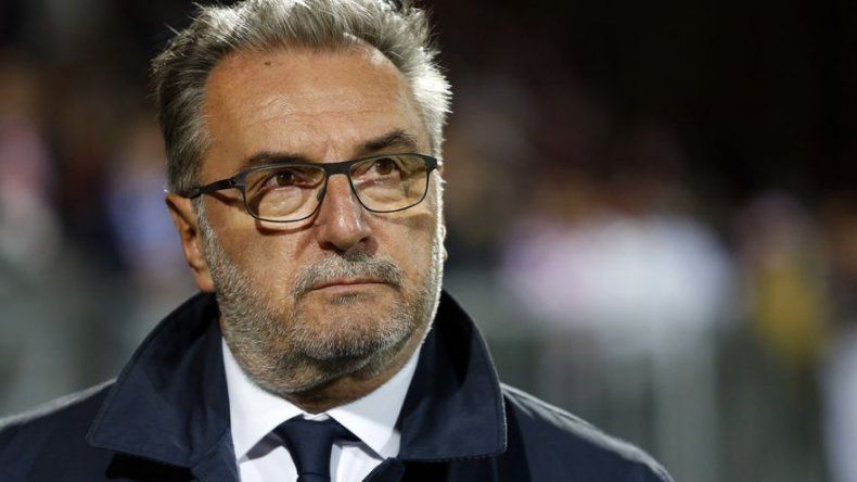 Croacia despide a su técnico tras empate con Finlandia