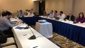 Gremios industriales de Centroamérica debaten en Panamá como relanzar sector