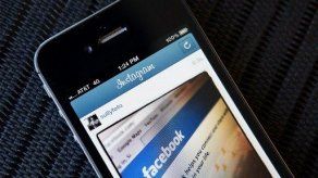 Facebook compra aplicación de fotos Instagram por mil mdd