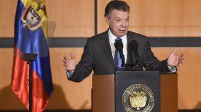 Trump recibirá a presidente colombiano Santos el 18 de mayo