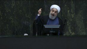 El presidente iraní habla de economía ante el Parlamento