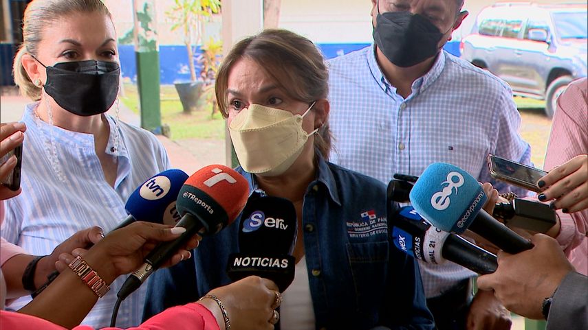 La ministra de Educación