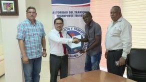 Joven que participó en rescate en San Miguelito es contratado en la ATTT Joven que participó en rescate en San Miguelito es contratado en la ATTT