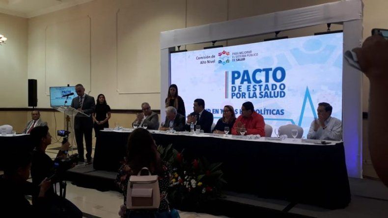 Dos candidatos a Presidente y dos a Vicepresidente firman pacto de Estado por la Salud