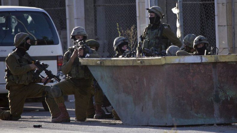 Israel detiene a 51 ex presos palestinos