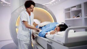 Por 1ra vez ultrasonido en cáncer de mama con ayuda resonancias