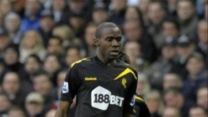 Médicos de la liga Premier evalúan tratamiento a Muamba