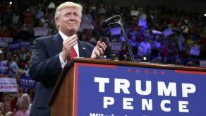 Trump: Defensores de armas pueden detener a Clinton