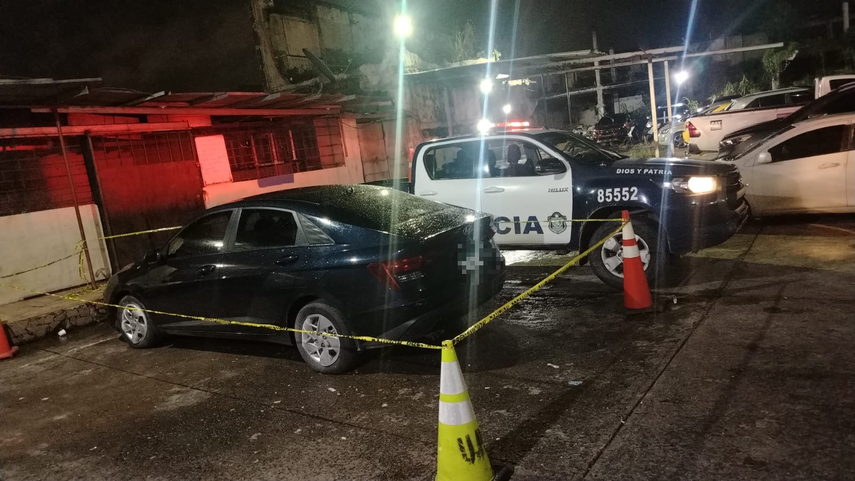 Vehículo reportado por la Policía Nacional como hurtado en El Chorrillo