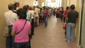 Realizan pago del programa 120 a los 70