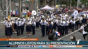 Autoridades avanzan en la organización para los desfiles patrios
