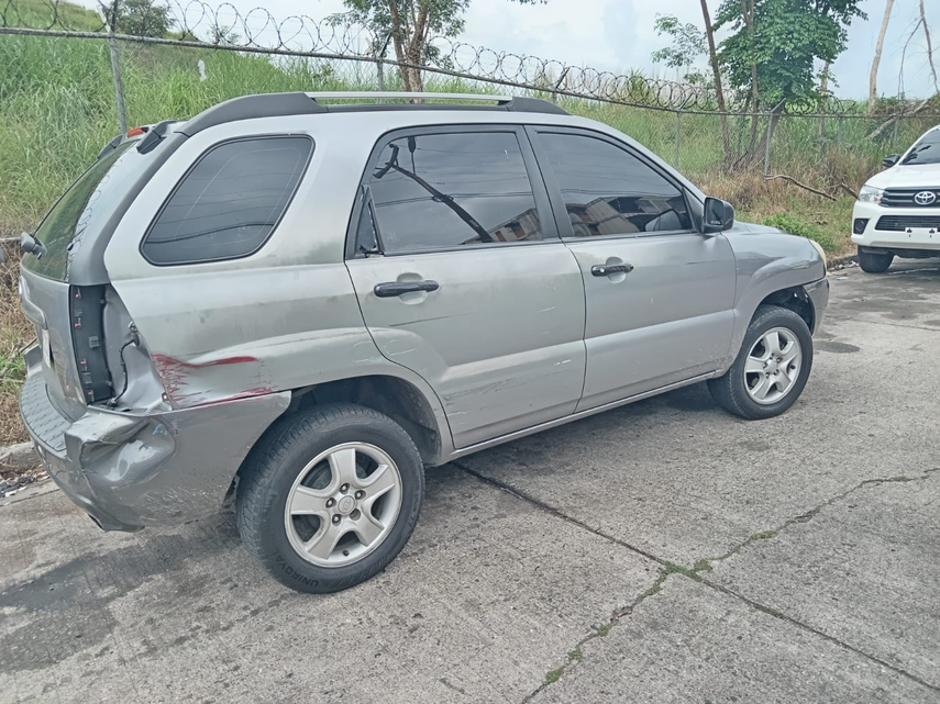 Encuentran vehículo vinculado en tentativa de homicidio