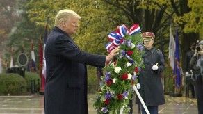 Trump hace su primera aparición oficial desde que perdió las elecciones