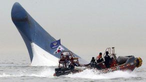 Arrestan a hijo del dueño de ferry coreano hundido