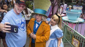 Un hombre visita Disneylandia 2.000 días seguidos en California