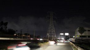Puerto Rico restablece electricidad tras apagón