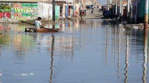 Abren en Panamá cuenta para donaciones a damnificados de las lluvias en Perú
