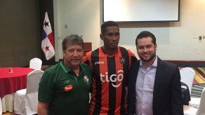 Richard Dixon nuevo jugador del CD Águila