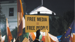 Panamá sigue parcialmente libre tras mejorar 5 puntos en libertad de prensa