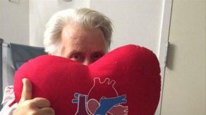 Martin Sheen se recupera favorablemente de una operación de corazón